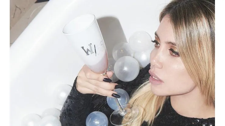Re picante: Wanda Nara subió foto "sóla, recordando cosas", pero todos hablan de dónde estaba su mano