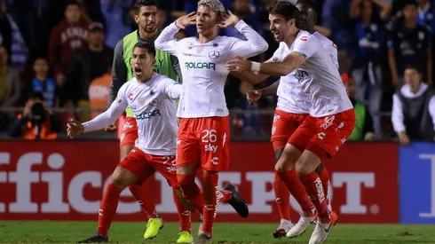 Calderón llegará a Chivas en breve...