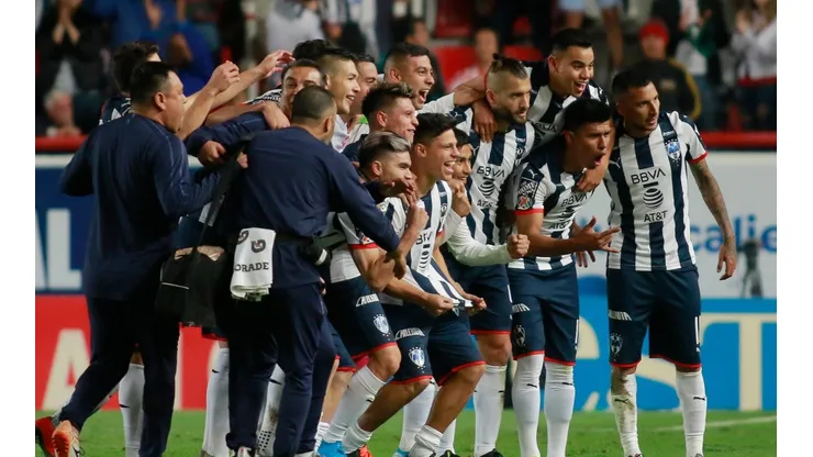 Rayados sufrió una merma en su plantel en su llegada a Qatar.
