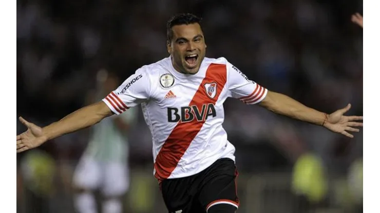 Mercado recordó la exigencia de entrenar con el River de Gallardo