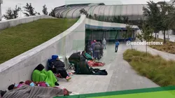 Afición de Monterrey hace todo por un ticket