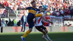 Foto de un duelo entre River y Boca en El Monumental.