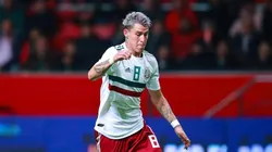 El día en que el nuevo refuerzo de Chivas pintó su cuarto con los colores de Atlas