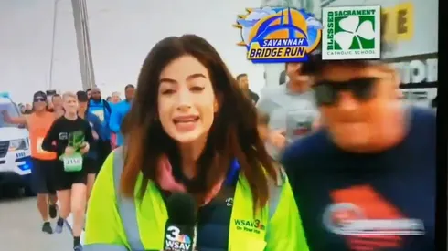 Foto de la reportera en el momento del golpe.