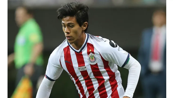 Oficial: Chivas confirmó la vuelta de Macías
