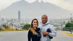 Carlos Sanchez de vacaciones por Monterrey