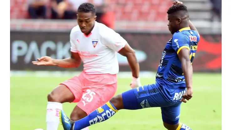 LDU vs. Delfín