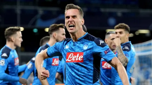 Milik tuvo una noche soñada: marcó tres goles.