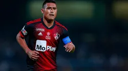 Osvaldo Martínez empieza a despedirse de Atlas