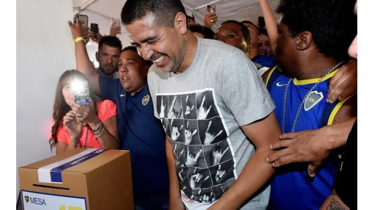Ya trabaja para Boca: los detalles del viaje de Riquelme a Paraguay