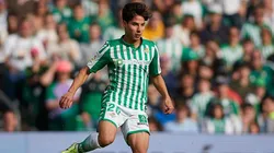 Lainez agradeció la ovación que recibió en Betis