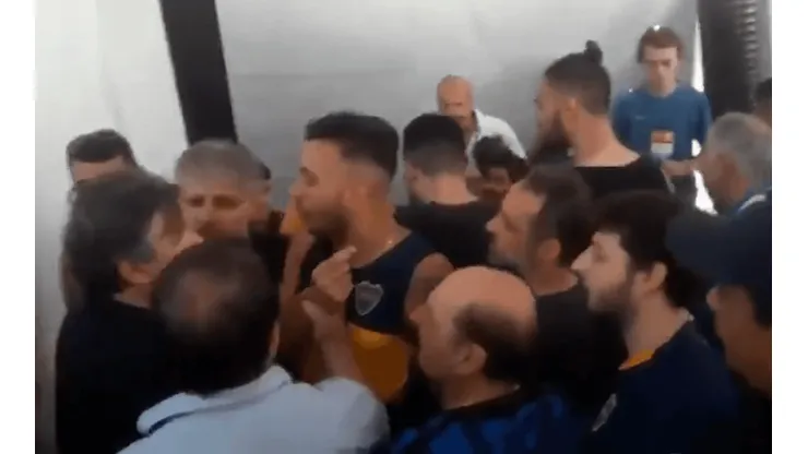 Insólito: impugnarían los votos de los hinchas que cantaron con Riquelme