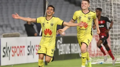 Ulises Dávila la está rompiendo en Australia.