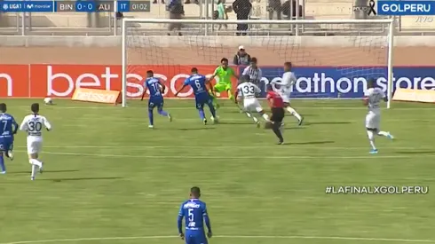 Gallese la tapó con la pierna derecha en menos de un minuto de juego.