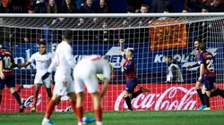 Con un menos, Osasuna le robó un empate a Sevilla