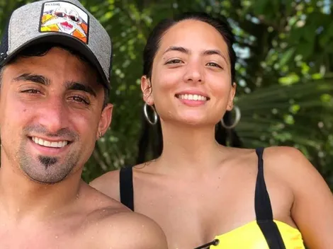 La hermosa novia de Pisano no perdió oportunidad y levantó la copa