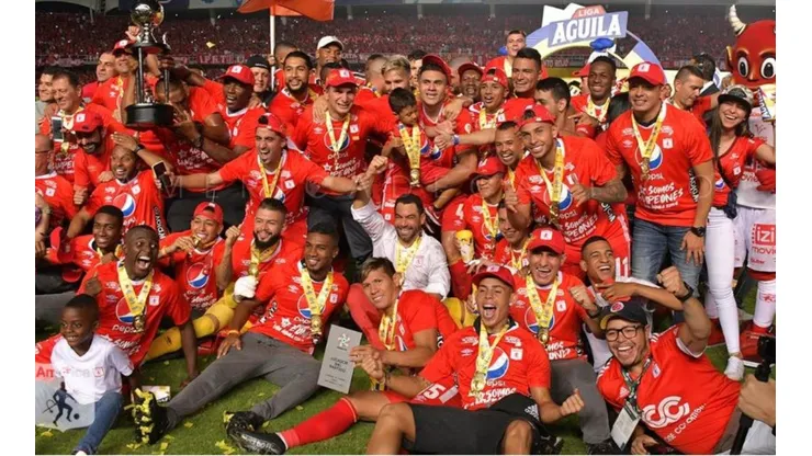 Personalidades del mundo felicitan al América de Cali por la estrella 14