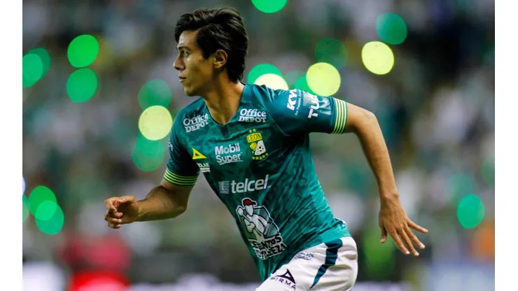 José Juan Macías jugará en Deportivo Guadalajara para dar el salto al Viejo Continente.