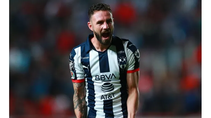 Miguel Layún habló antes de partir rumbo a Catar y dejó en claro sus pretensiones.