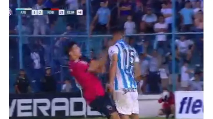 Los golpes entre Cabral y Salinas.
