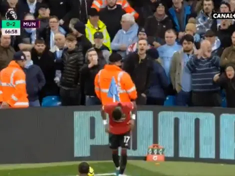 Los hinchas del City le tiraron de todo a Fred y le hicieron gestos racistas