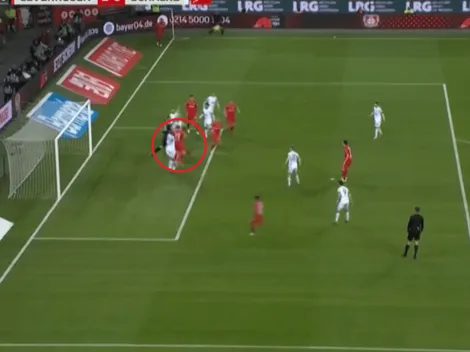 Alario conectó de cabeza y puso en ventaja al Leverkusen frente al Schalke