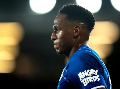 La razón que dio Everton por ausencia de Yerry Mina ante Chelsea