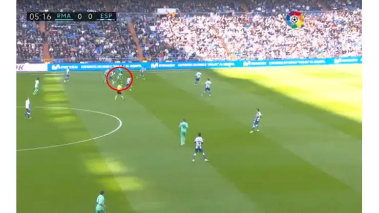 Foto captura de la jugada de Vinicius en el camino.