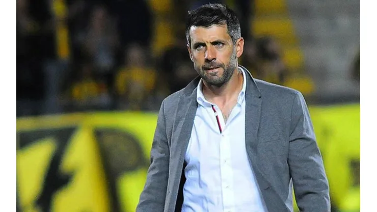 Paulo Pezzolano, con tan solo 36 años, fue presentado como DT de Pachuca.