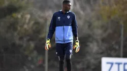 Alexander Domínguez durante un entrenamiento de Vélez.