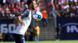 Layún sorprendió con sus bellos zapatos en Instagram