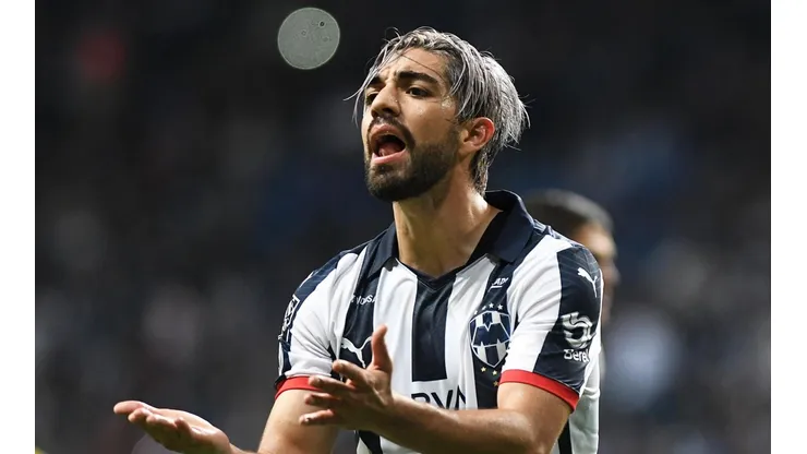 Hay rumores de que Pizarro puede retornar a las Chivas.