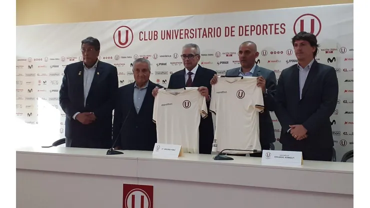 Gregorio Pérez fue presentado este jueves 5 de diciembre.