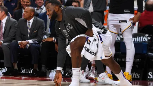 "Es irrespetuoso" el gesto de LeBron que causó la furia de los comentaristas