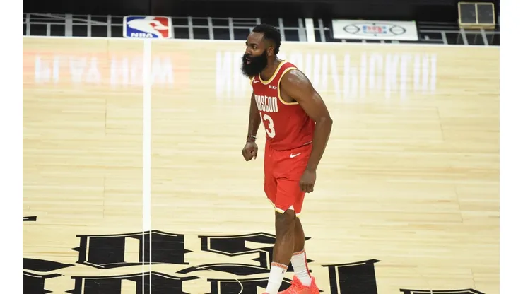 Entrenador juvenil de James Harden lo enseñó a anotar... ¡Con hamburguesas!