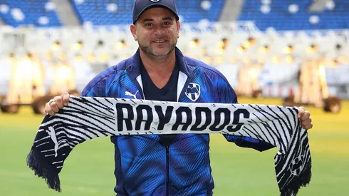 Antonio Mohamed ilusionado con viajar a Qatar