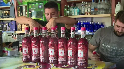 Botella conmemorativa para América de Cali.