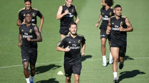 Pese a la lesión de Hazard, Zidane ni cuenta con James Rodríguez para El Clásico