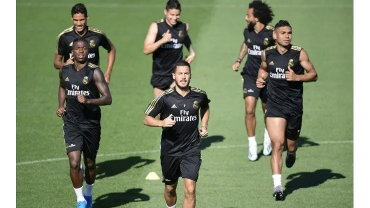 Pese a la lesión de Hazard, Zidane ni cuenta con James Rodríguez para El Clásico