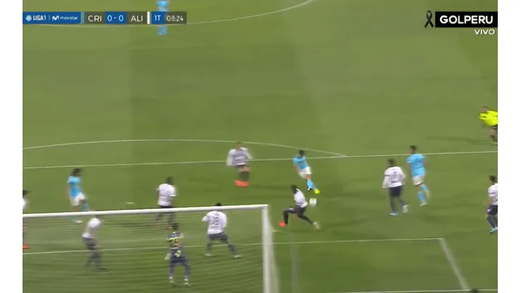 Aldair Fuentes metió el 1-0 en la primera semifinal.