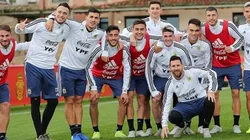 Alario metió foto en Instagram y sus compañeros comentaron para trollearlo