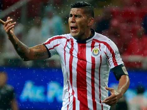 Carlos Salcido revela que el se quiso retirar campeón de Chivas