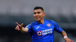 De todas formas, Pineda se quedaría mucho tiempo más en Cruz Azul.