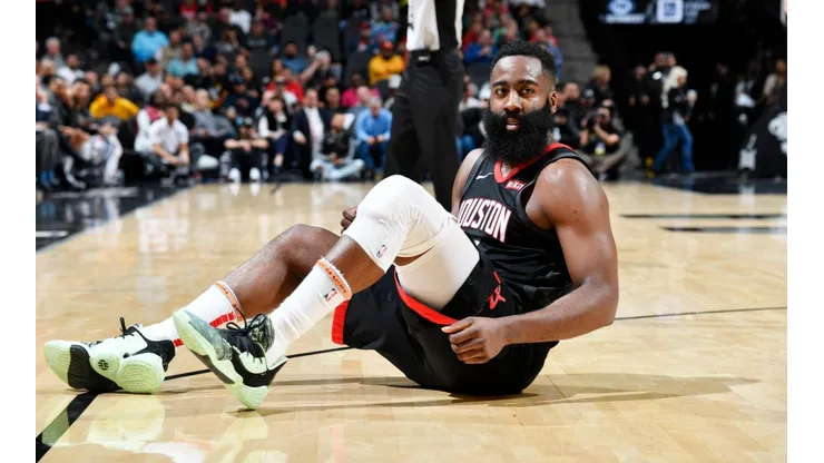 La respuesta épica de James Harden a un fanático que intentó molestarlo