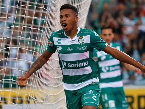 Ayrton Preciado podría salir de Santos Laguna para jugar en Atlas