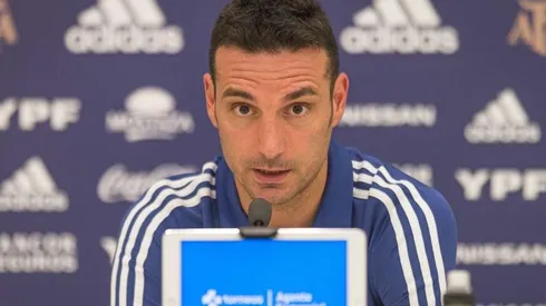 Scaloni que tiene en carpeta a dos jugadores de River para la selección