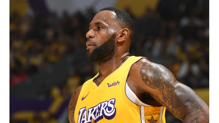 LeBron dio su opinión sobre la pizza con piña y su respuesta fue polémica