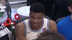 Antetokounmpo no tenía a quién besar en cámara y resolvió como un campeón