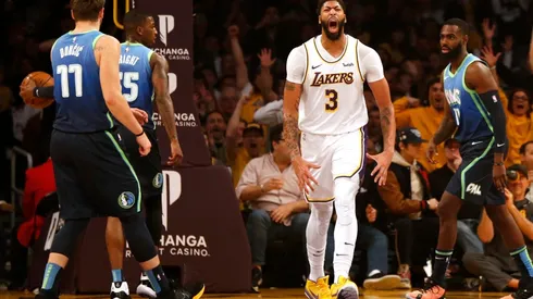 Dallas Mavericks v Los Angeles Lakers