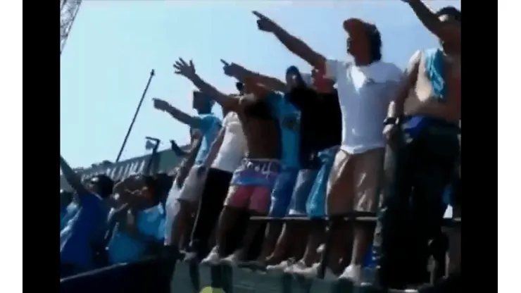 Los de Sporting Cristal ocuparon la tribuna norte del Alejandro Villanueva.